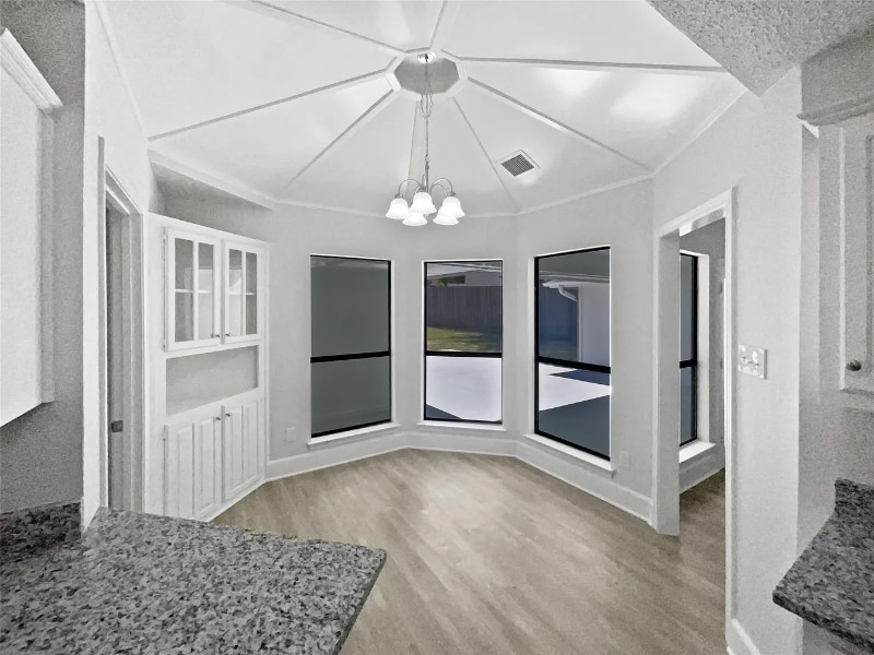 Building Photo - 3614 Queenswood Ln