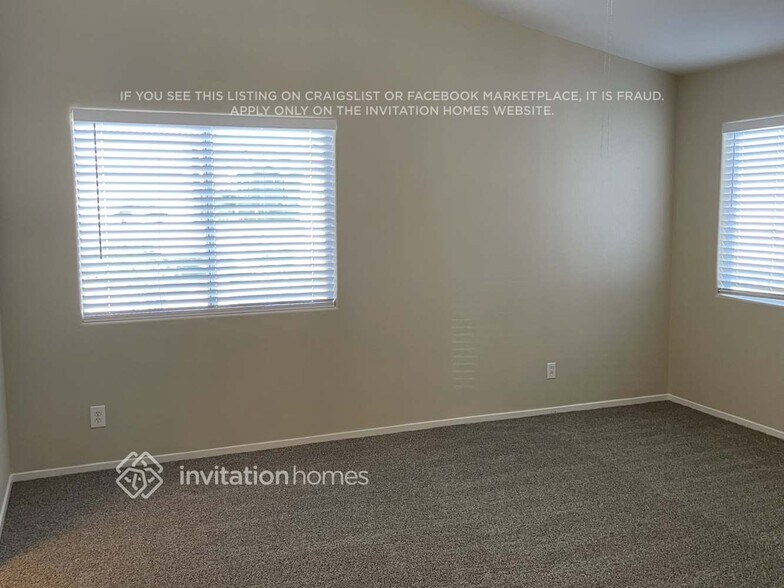 Building Photo - 10410 Morning Drop Ave