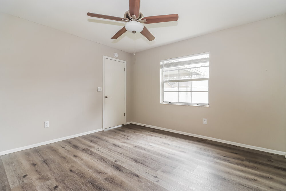 Building Photo - 912 Axlewood Cir
