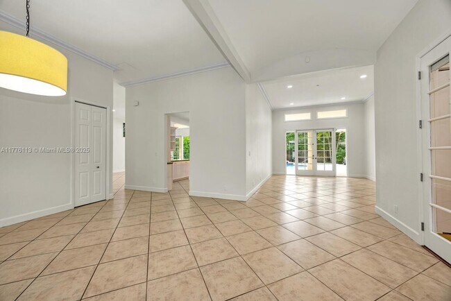 Building Photo - 11149 SW 78th Ave