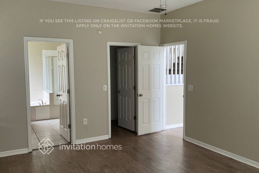 Building Photo - 1543 Sun Meadow Dr