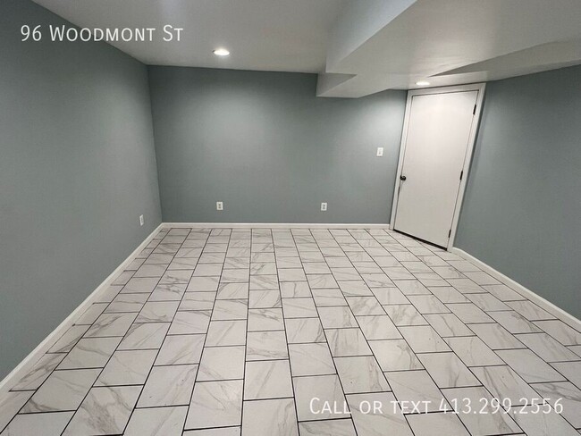 Building Photo - 96 Woodmont St