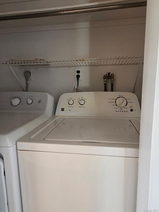 Building Photo - 68 Kirkwood Rd