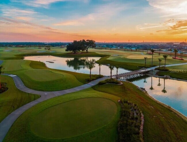 Building Photo - 2204 Crawford Ct