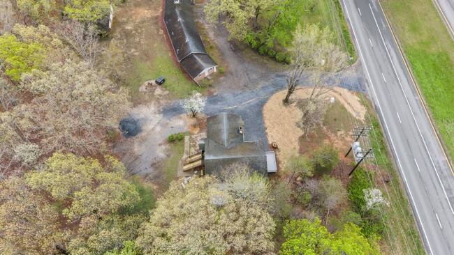 Building Photo - 15487 W James Anderson Hwy