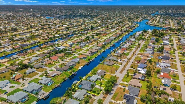 Building Photo - 1418 Shelby Pkwy