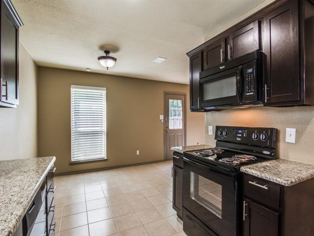 Building Photo - 7716 Sable Ln