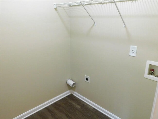 Building Photo - 2379 Tullamore Cir