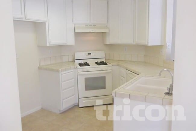 Building Photo - 1085 Quail Valley Run