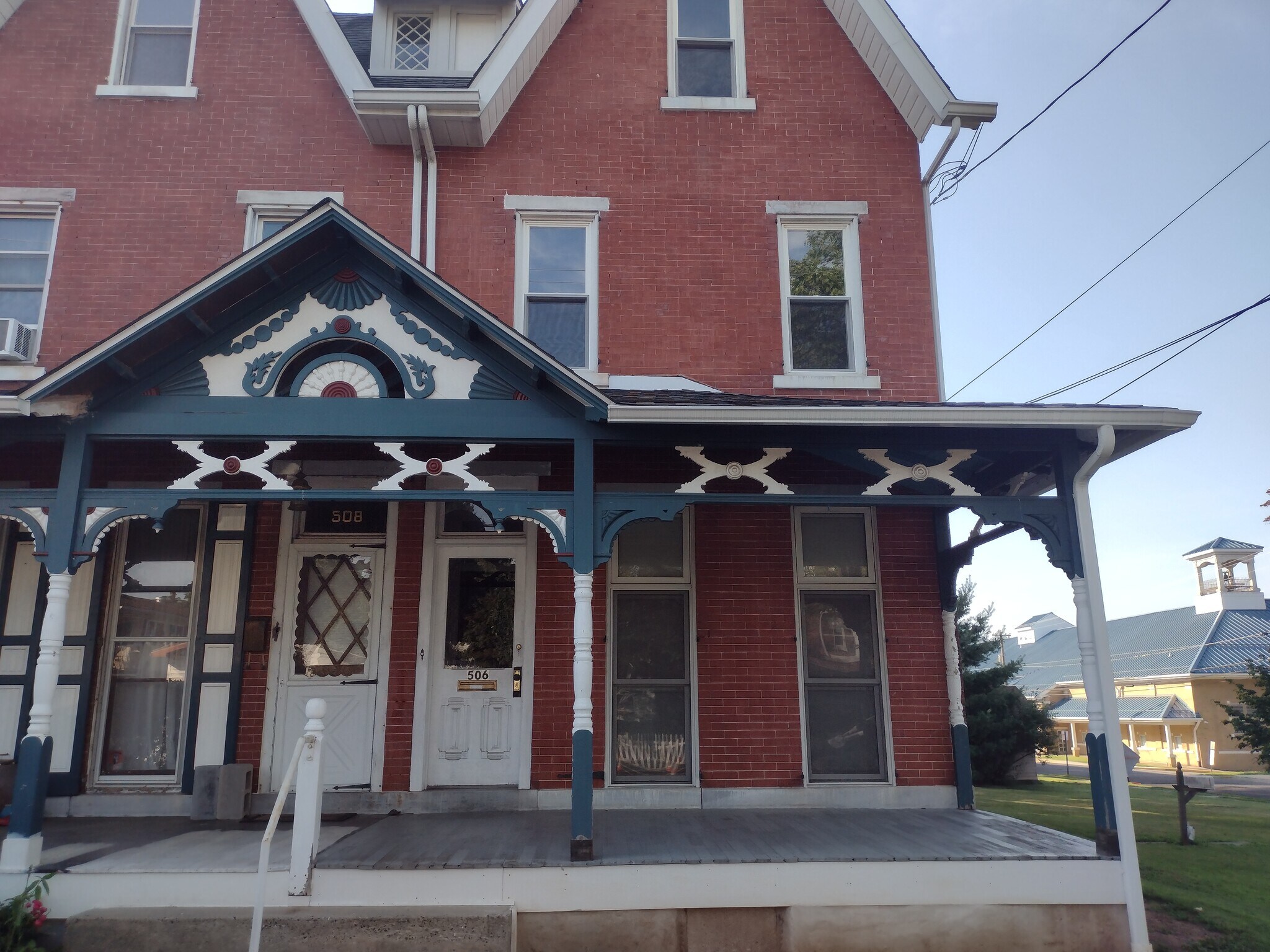 Building Photo - 506 Washington St