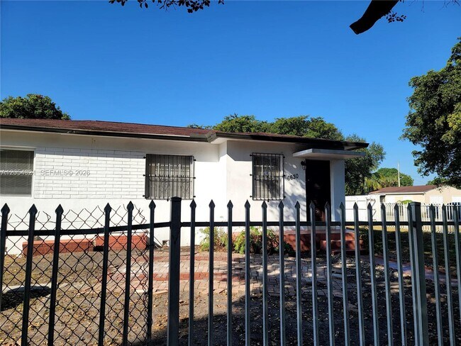 Building Photo - 6630 NW 29th Ave