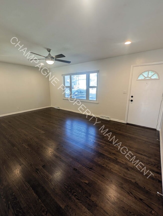 Building Photo - Unique single family home with second unit...