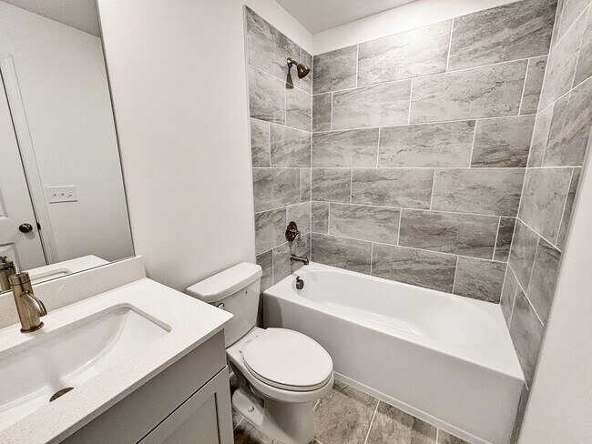 Building Photo - Brand New 4 BR/ 3.5 BA Home in Woodstock!