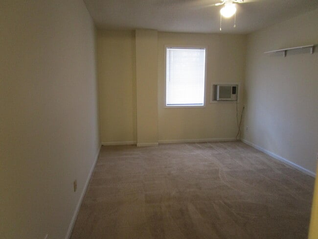 Building Photo - 25 Cuttino Rd