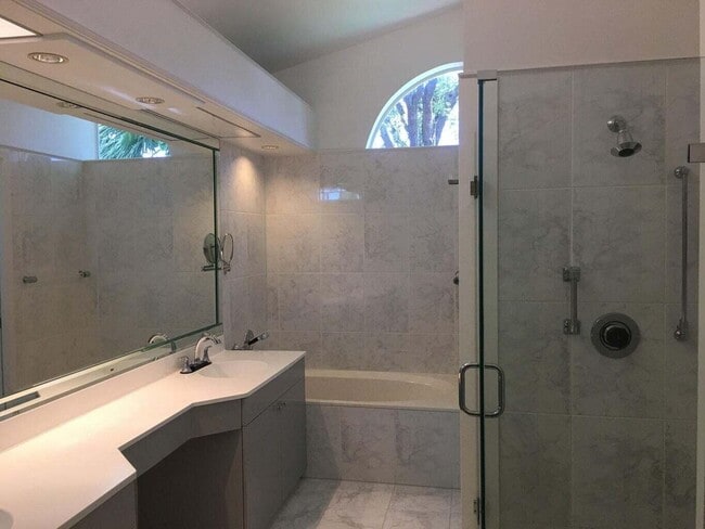 Building Photo - 12751 Touchstone Pl