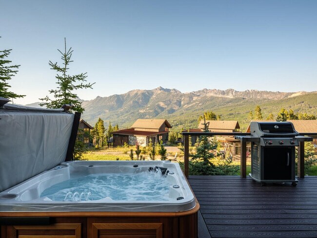 Building Photo - 6 Silver Peaks Dr