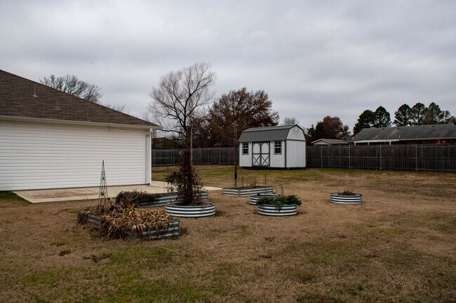 Building Photo - Charming 3-Bedroom, 2-Bath Home in Haskell!
