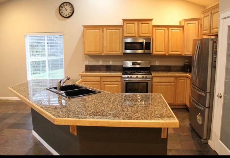 Building Photo - 2345 NW Kelsay Ct