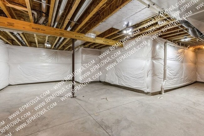 Building Photo - 1270 Spruce St