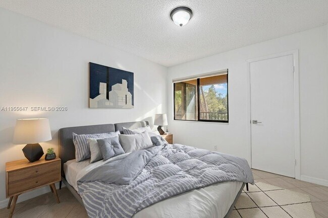 Building Photo - 10001 W Atlantic Blvd