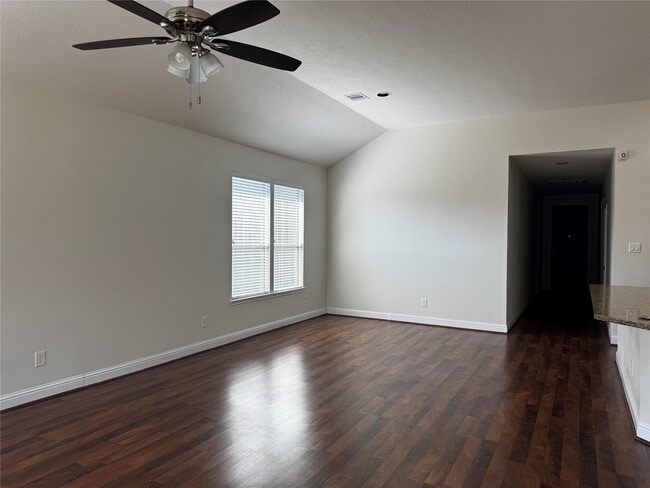 Building Photo - 15414 Paloma Crossing Ct