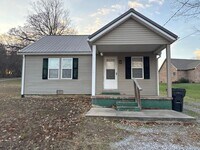 Building Photo - 2 Bed 1 Bath house in Hardin