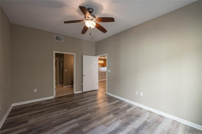 Building Photo - 5300 Peachtree Blvd