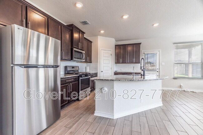 Building Photo - 9602 Bicknell Sedge