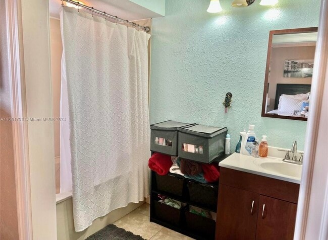 Building Photo - 9235 SW 8th St