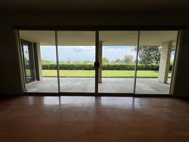 Building Photo - Coming Soon! Beautiful large 3 bedroom Hou...