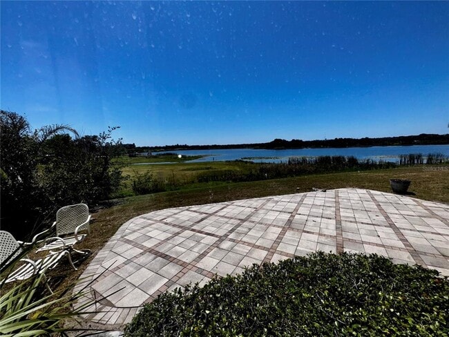 Building Photo - 7200 Bay Club Way