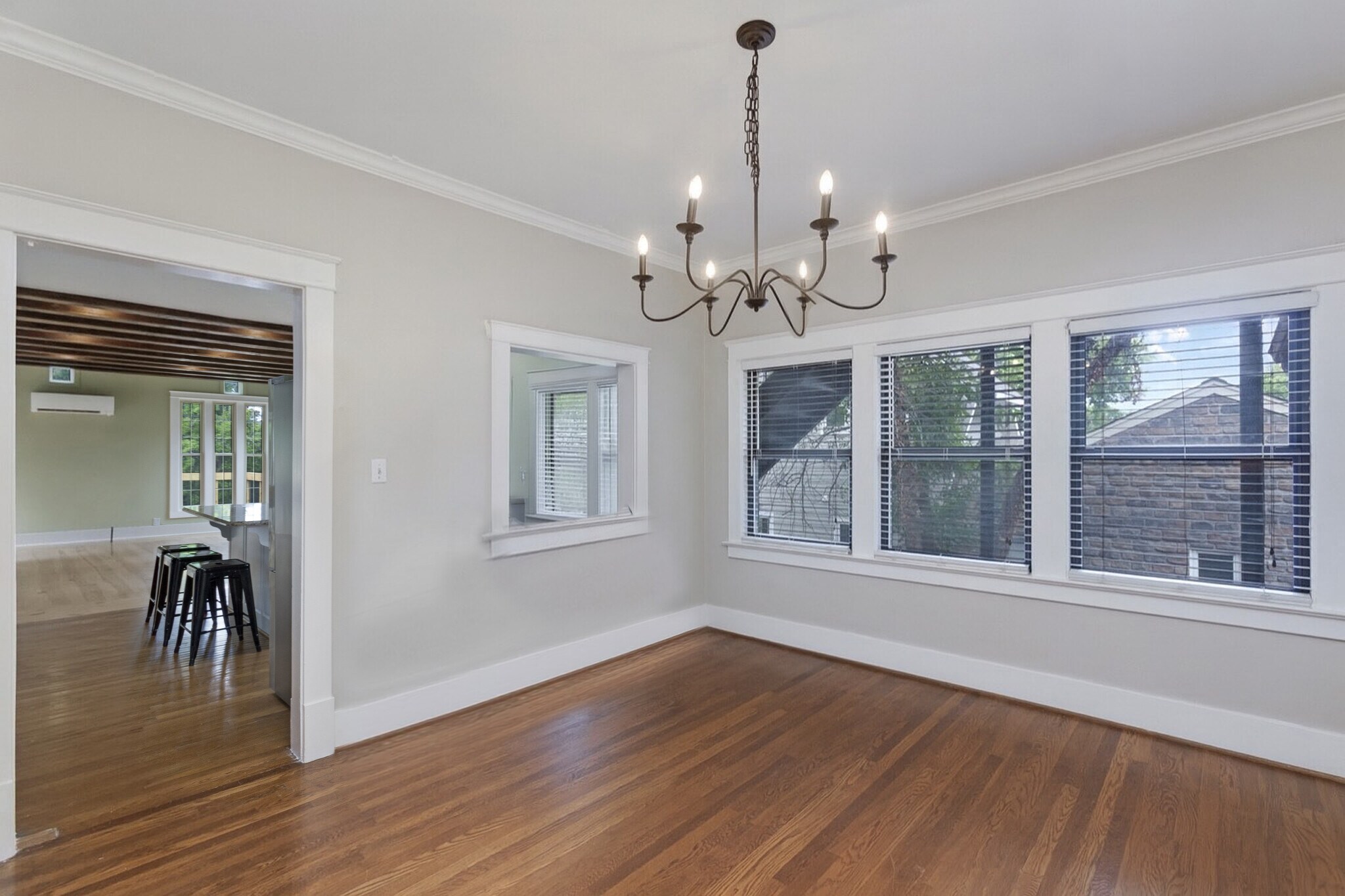 Building Photo - 3008 Blakemore Ave