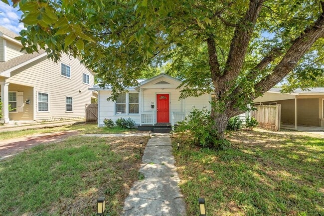 Building Photo - 406 Nelray Blvd