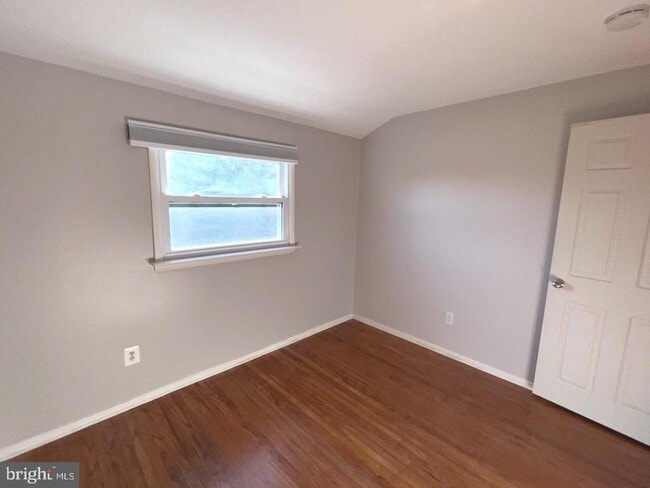 Building Photo - 918 Rockwell Rd