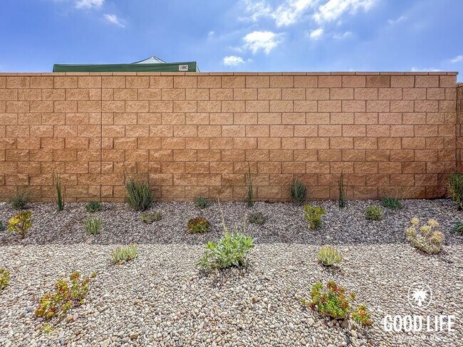 Building Photo - 6060 Angela Ct