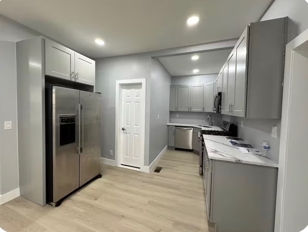 Building Photo - 29 W 26th St