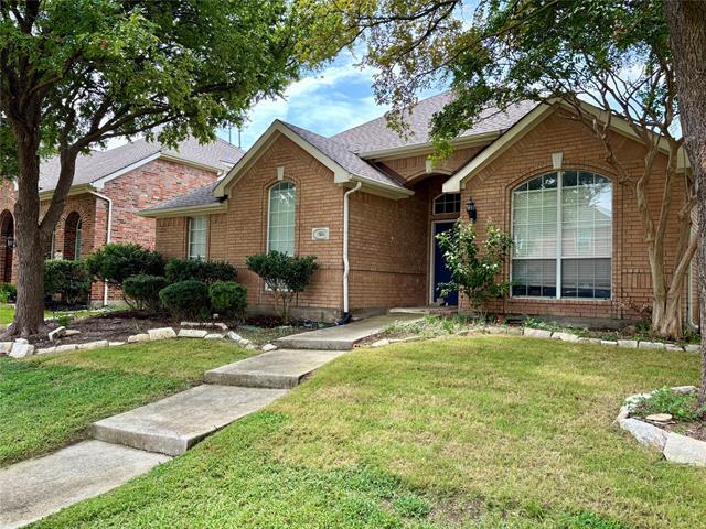 Building Photo - 15881 Grove Crest Dr