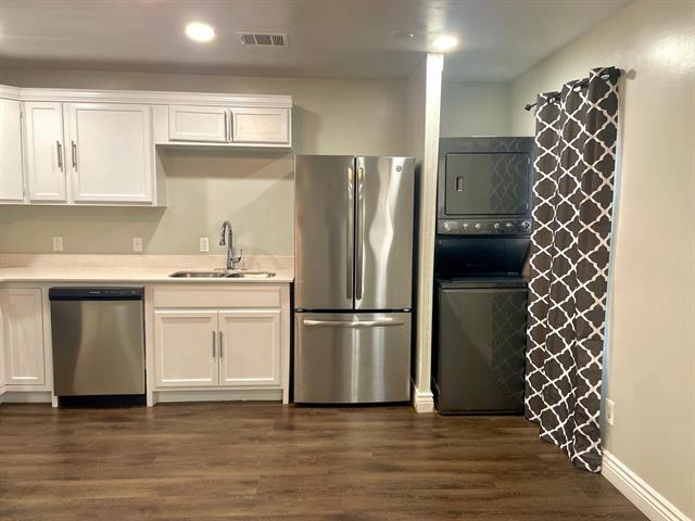 Building Photo - 309 E Mitchell St