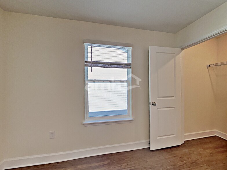 Building Photo - 4706 Reisswood Loop