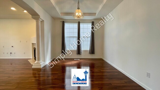 Building Photo - Step Inside To This Spacious & Comfortable 3-Bedroom Home!