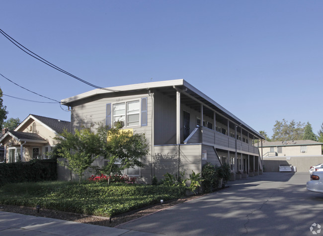 BEAUTIFUL REMODEL - Zen Gardens