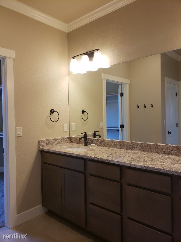 Building Photo - 4 br, 3.5 bath House - 875 Redemption Pt