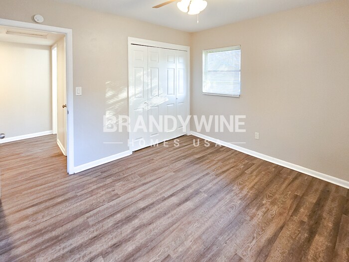 Building Photo - 318 Terrace Dr