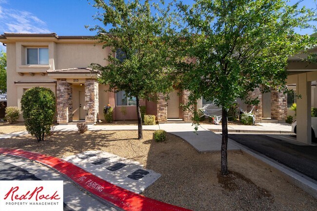 Building Photo - 2801 E 450 N