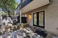 Building Photo - 7730 Meadow Rd