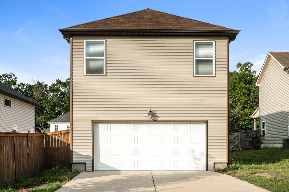Building Photo - 1939 Wild Oaks Ct