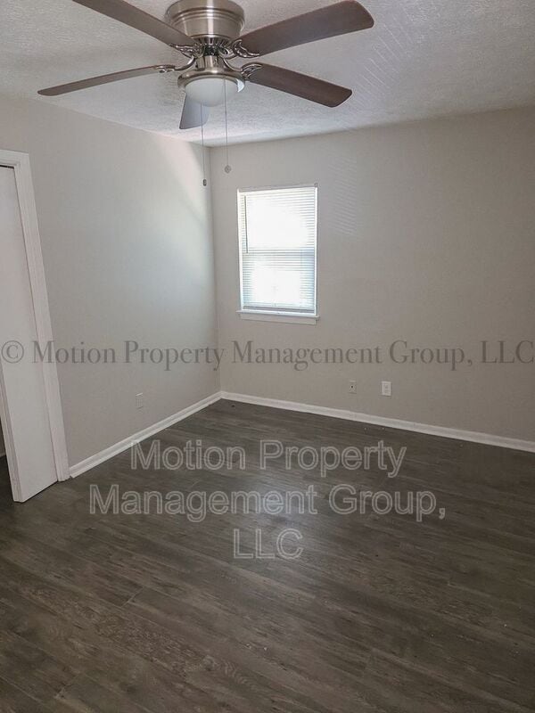 Building Photo - 1595 Carlisle St NW