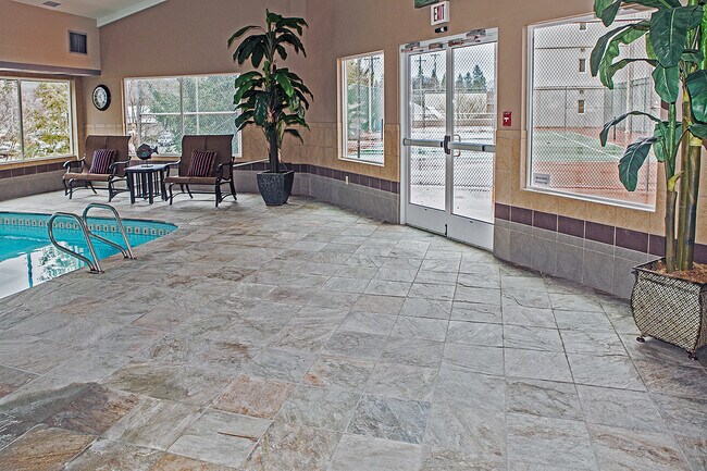 Building Photo - 301 N 1st St