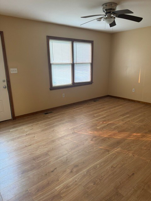 Building Photo - 25203 Walkers Landing Ct