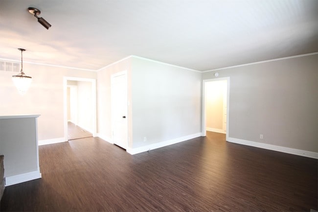 Building Photo - 2019 S Q St